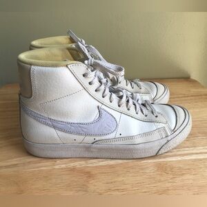 Nike Blazer Mid ‘77 “Easter” White Purple Coconut Milk Youth Size: US 5.5Y